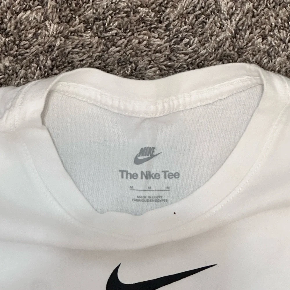 Nike Sportswear Club+ Pk4 Men’s Tee size M